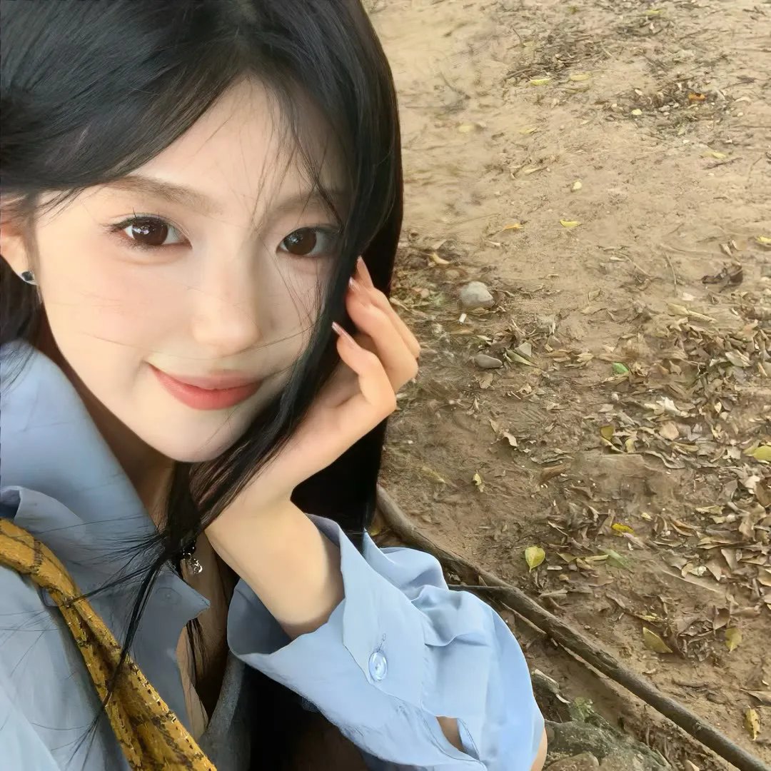 麻辣老师1这个女生有点冷